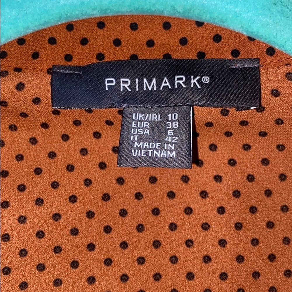 Polka dot button down - Picture 4 of 4